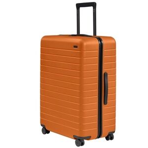 Limited Edition AWAY Large Luggage in Sorbet